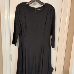 Black dress with POCKETS.  Excellent condition